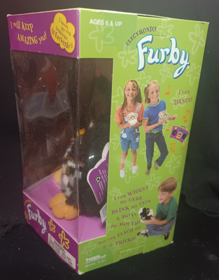 Furby Special Racing Edition 1999 Tiger Electronics #70-891 T2220