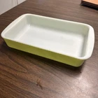 Vintage Lime Green Pyrex Casserole 1.5 Quart Baking Dish 231 Rectangle Pan