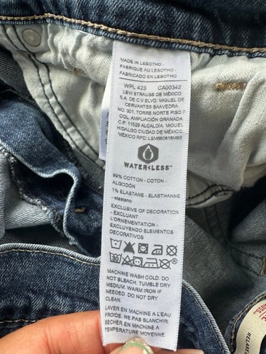 Levi's Strauss Signature Men's Medium Wash Relaxed Denim Jeans W36 - Picture 6 of 7
