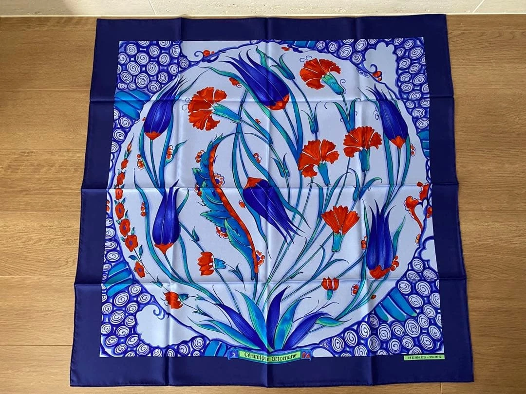 Hermes — Authentic HERMES Carre 90 Scarf (Ottoman Floral Design) Silk Multicolor SK1372