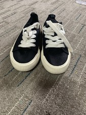 Cat Jack Casual Sneakers Kids Size 2 Casual Shoe Black Canvas