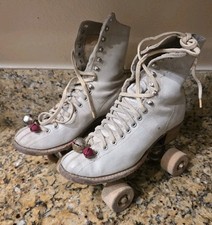 VTG Chicago Roller Skate Co White Leather Skates Wood Wheels