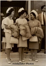 Miss Kosaka, Miss Noriko, Miss Sachiko, Orig.Photo 1961