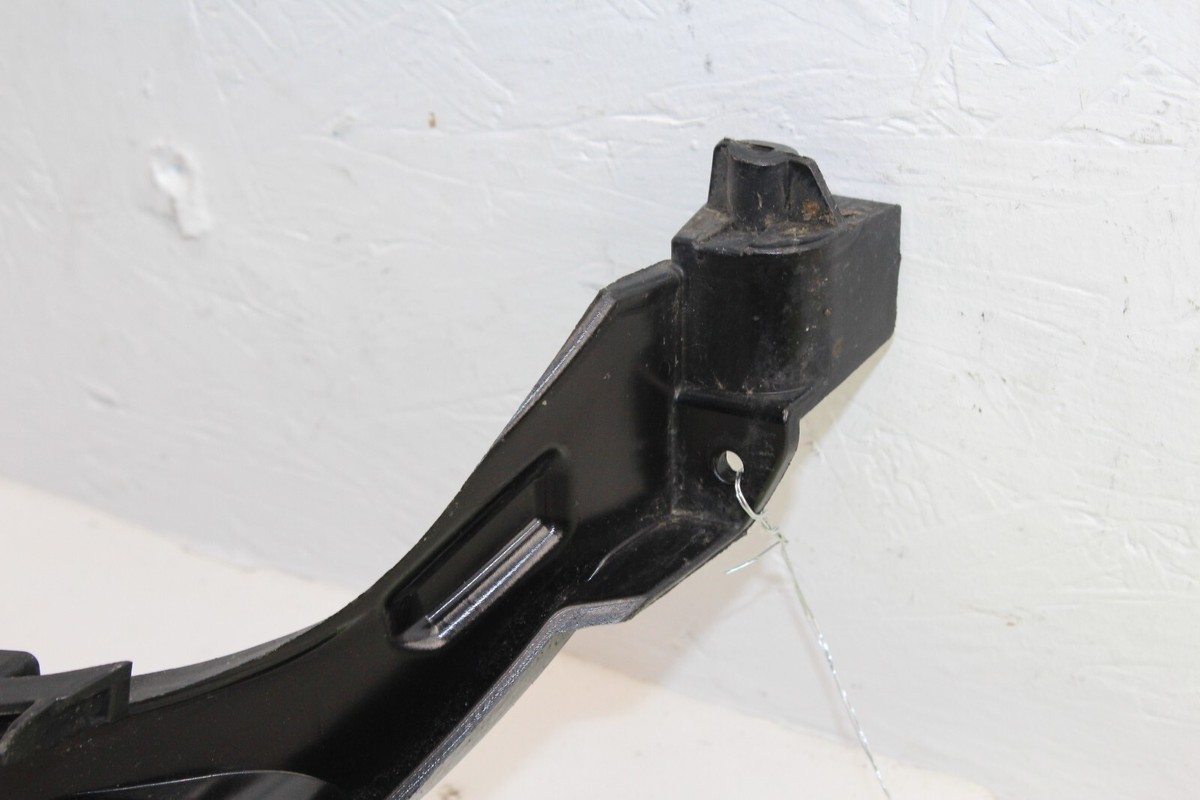 2016-2018 Audi A6 S6 Rear Left Bumper Mount Bracket