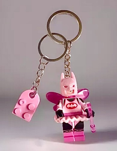 Batman Valentines 2 Couples Keyring Pink Batgirl DC Bag Charm Car Chain Key Gift - Picture 19 of 23