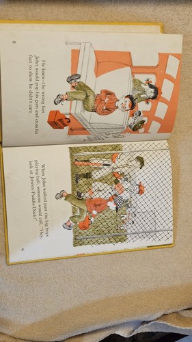RIGHT FOOT WRONG FOOT By Joan Elwart 1968, Hardcover, Ex Library, Good Condition - Picture 5 of 7