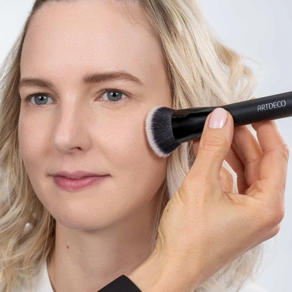 Contouring Brush Premium Quality - Make-up Pinsel zum Konturieren - 1 Stück - Bild 3 von 4