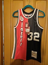 Mitchell & Ness Bill Walton #32 Portland Trailblazers 1976-77 Split Jersey Small