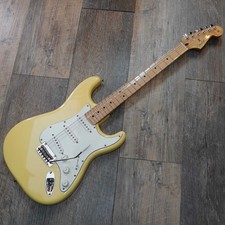 Fender Player Stratocaster Buttercream o17189