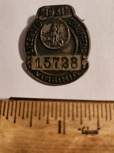 1932 Virginia Chauffeur License Badge