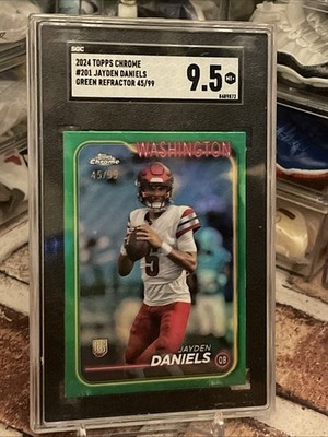 2024 Topps Chrome - Rookies Jayden Daniels #201 Green Refractor /99 (RC)