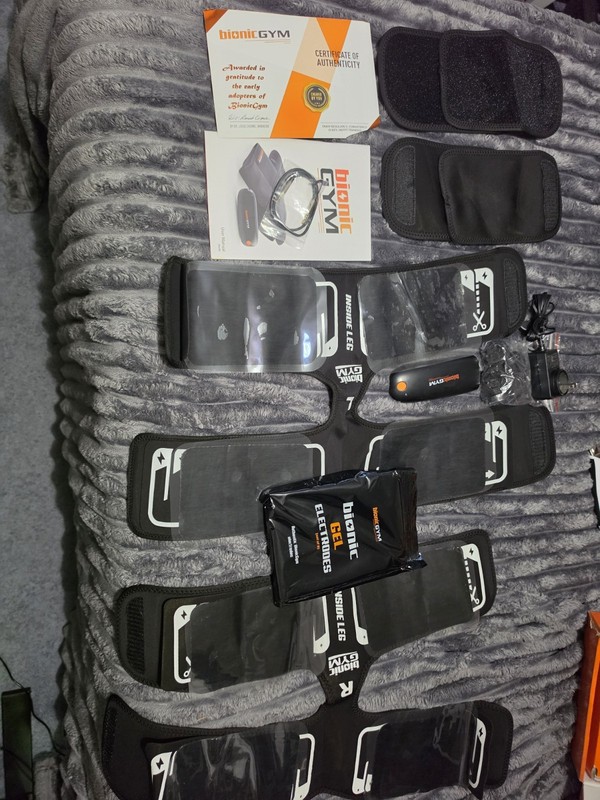 BionicGym Electrostimulation PRO+HIIT with Gel Electrodes & Controller (x3sets)