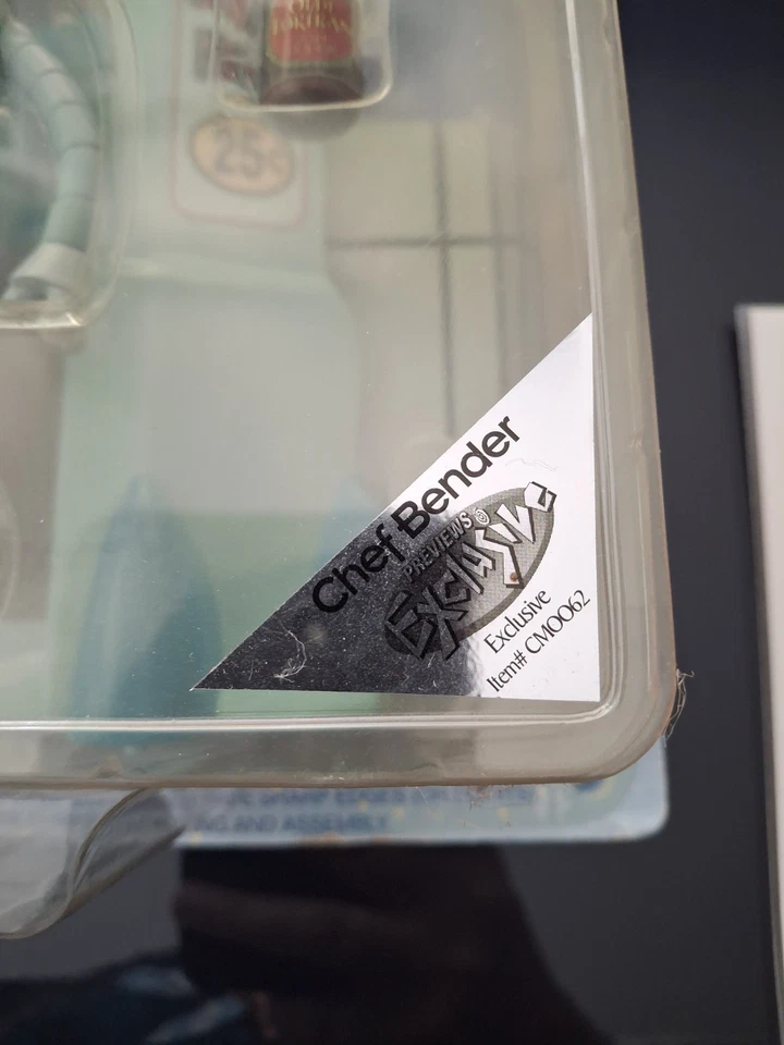 Futurama Chef Bender FIGURE PREVIEWS EXCLUSIVE MOC - Image 2 of 4