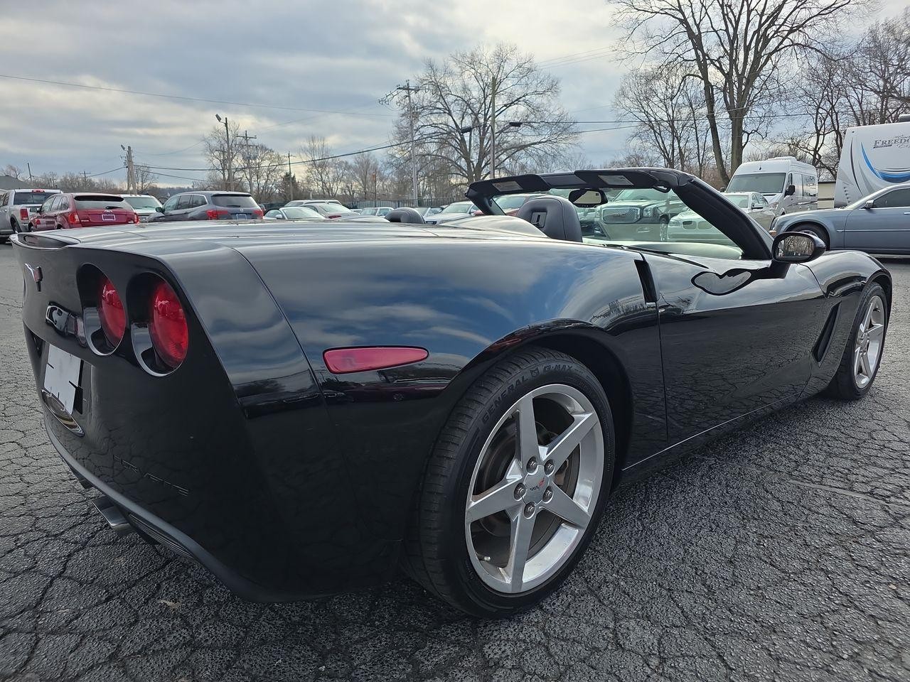 2005 BLACK WITH BLACK SOFT TOP Chevrolet Corvette   | C6 Corvette Photo 2