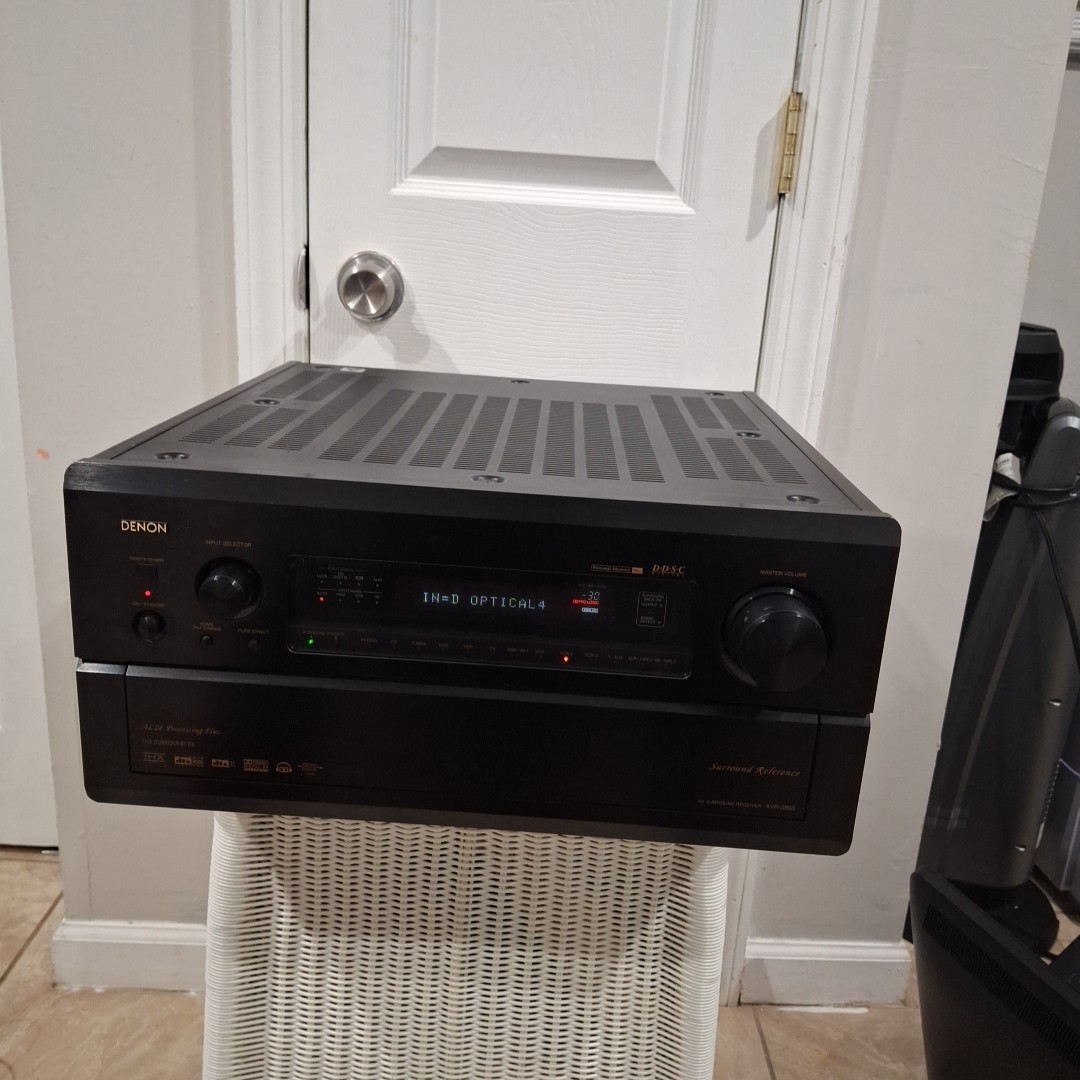 DENON AVR- 5803 Home Theater Stereo SURROUND SOUND FM
