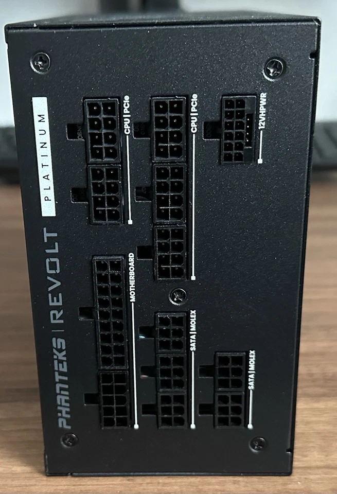 Phanteks Revolt x 1200W 80+ Platinum Netzteil PSU Vollmodular - Bild 3 von 3