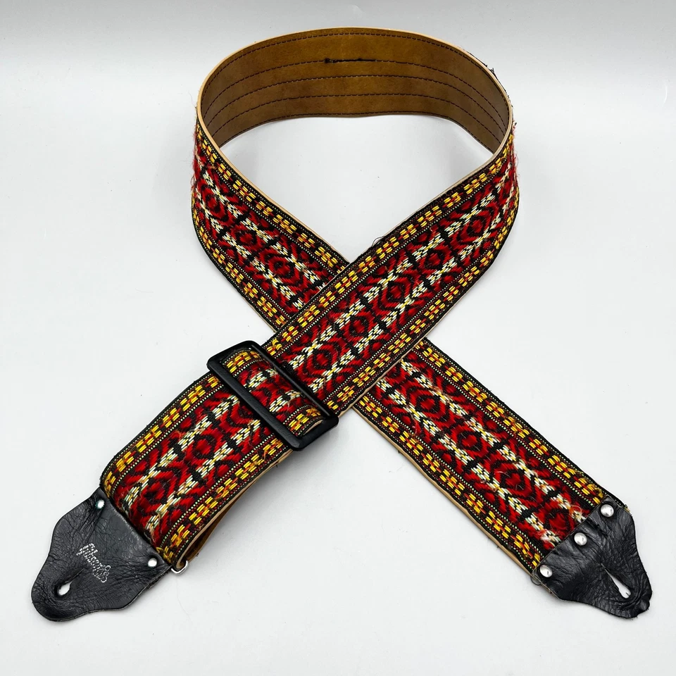 Винтажный гитарный ремень 1970-х Gibson ACE тканый ширина 3 дюйма красный узор длина 48 дюймов - Изображение 4 из 4