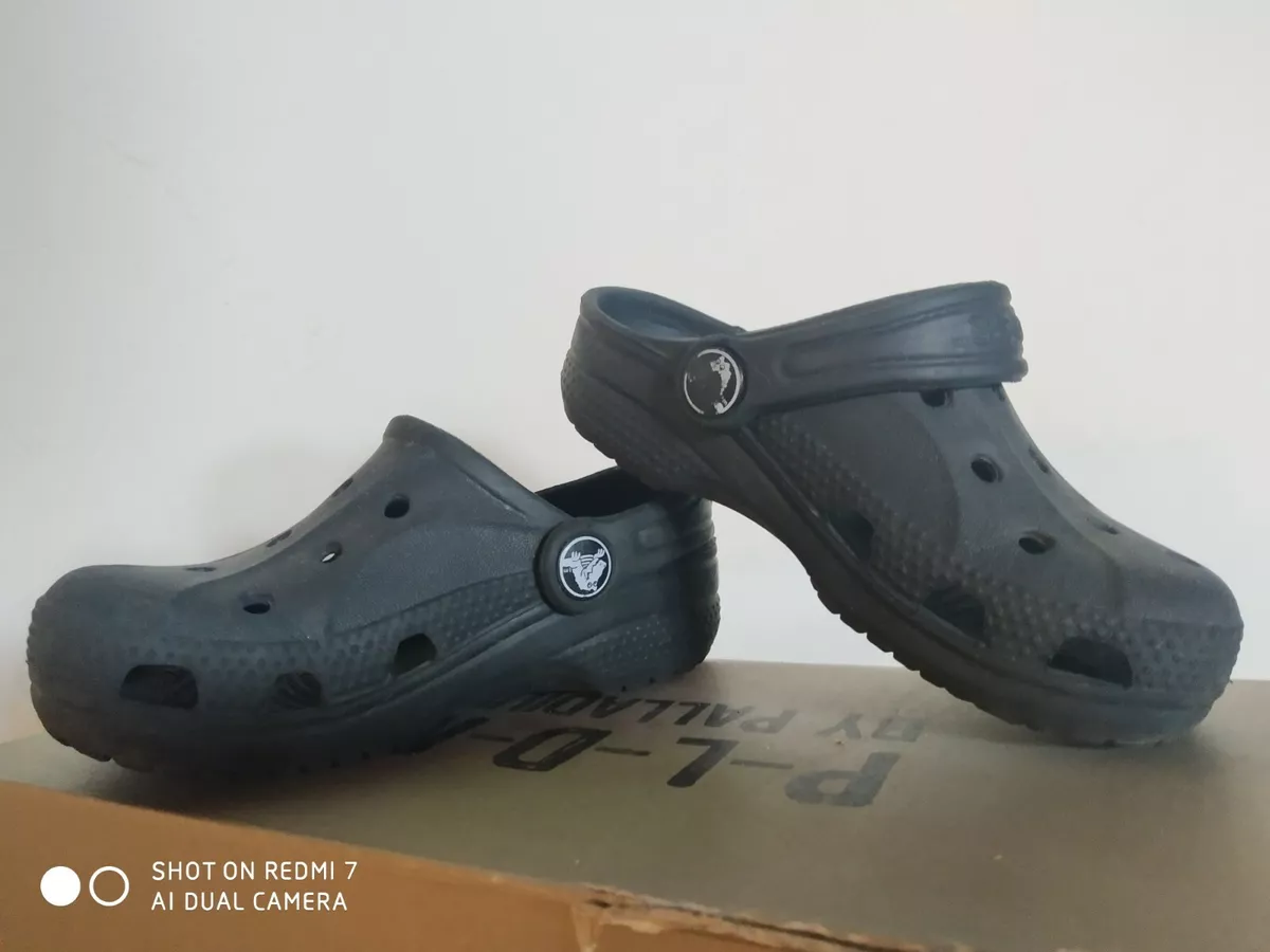 CROCS enfant C8 9 Pointure 24 26 comme neuves