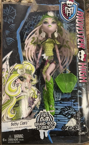 Monster High BATSY CLARO Brand Boo Students Mattel NIB MINT In Box