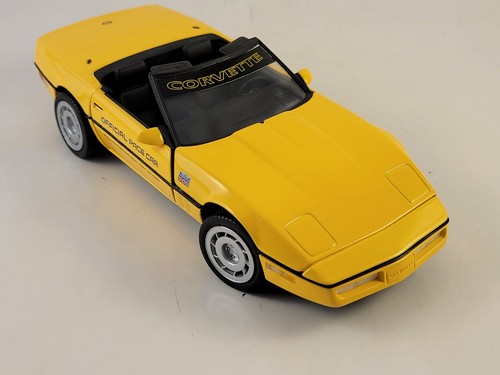 Franklin Mint 1986 Corvette "INDY 500" Mid America Designs Inc. LE 1:24 RARE! - Picture 5 of 24