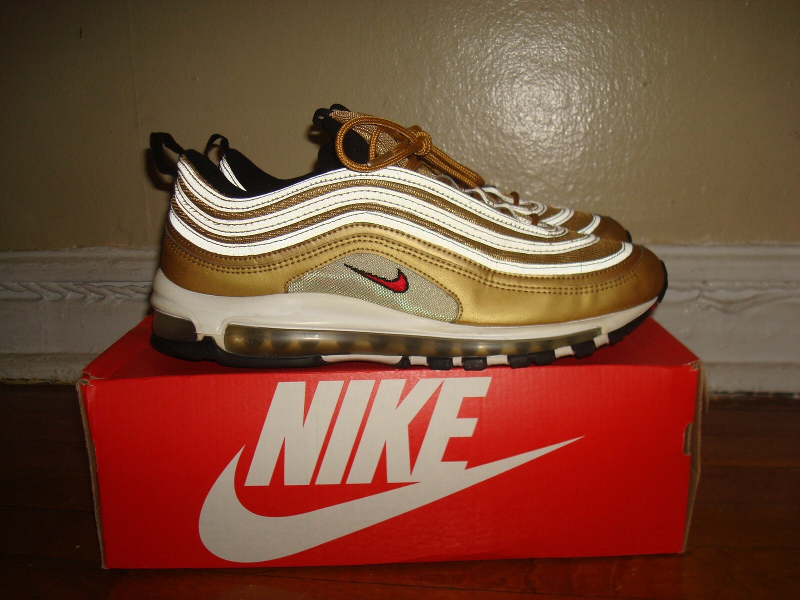 Air Max 97 METALLIC GOLD - SneakersTrendz