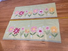Pottery Barn Kids, Set of 2, Daisy Garden Valance Pole Pocket, Green/Pink Floral