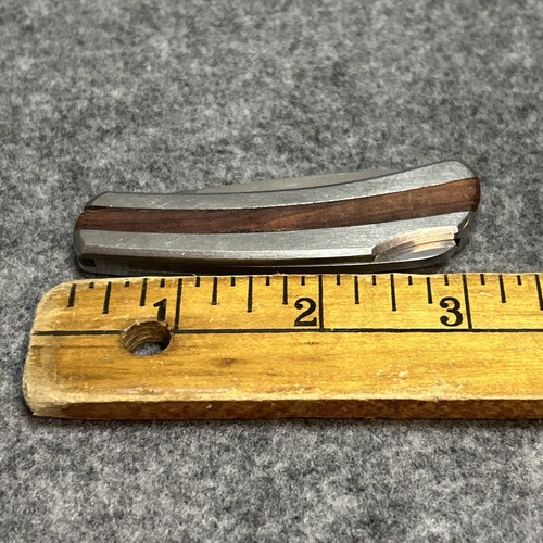 Klein Tools 44033 Lockback Japan Folding Pocket Knife - Picture 8 of 9