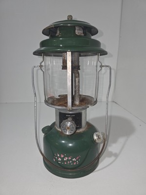 Vintage 1981 Coleman Lantern Green Model 220K Gas Camping Dual Mantle Untested