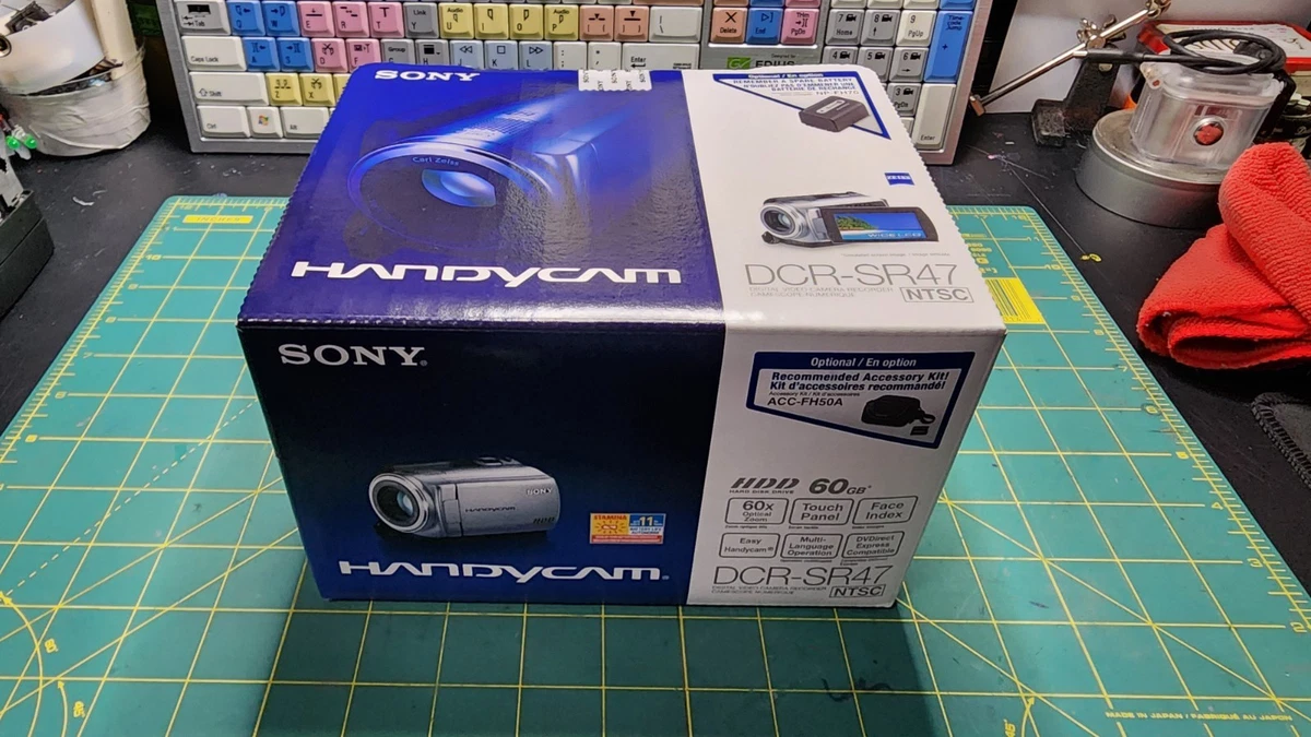 Preços baixos em Sony Handycam Vermelho de unidade de disco rígido