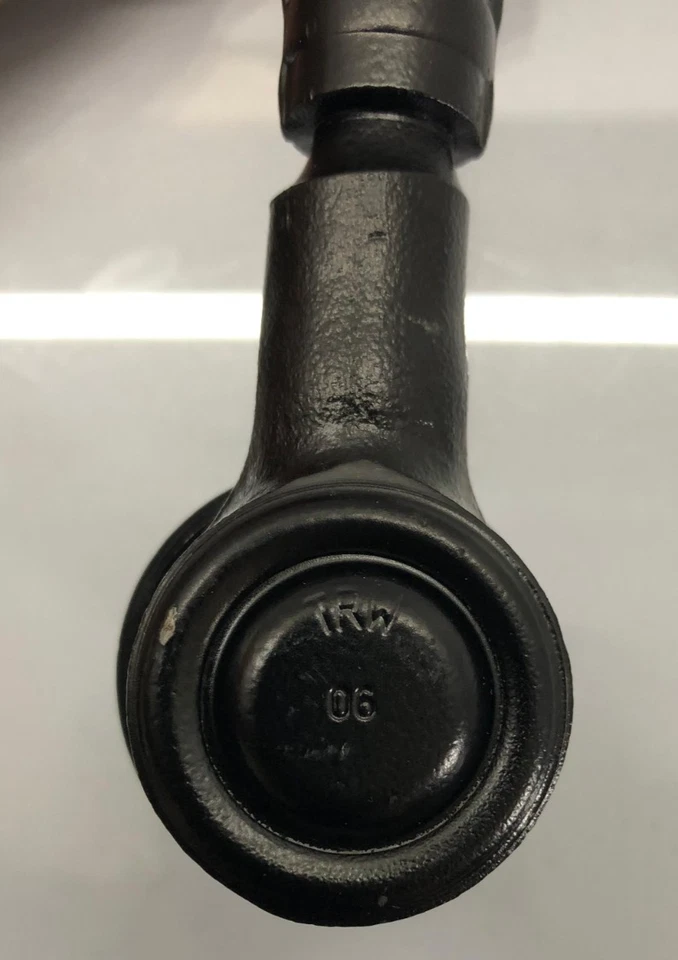 Centro de enlace de arrastre de dirección MOOG ME-DS-6063 para Mercedes Benz 300CD/D/TD 1985 Foto 4 de 4