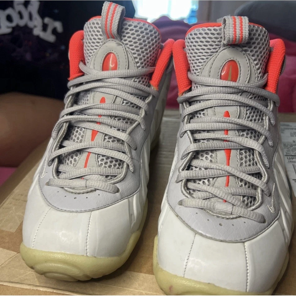 Nike Foamposite Pure Platinum Sneakers Size 6 Youth = woman’s 8 - Image 2 of 4