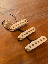 Lindy Fralin Stratocaster Pickup Set White Covers ADJ Pole Bridge PU GREAT Deal!