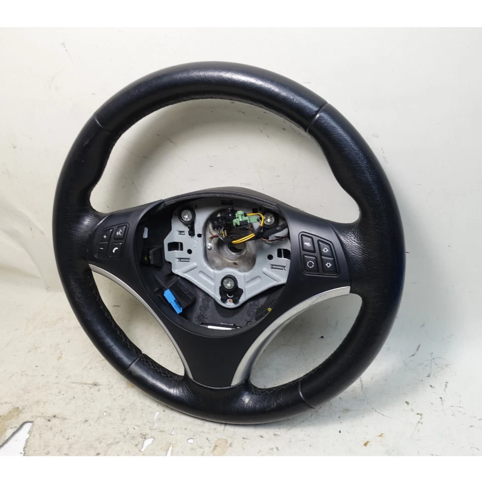 Volante esportivo aquecido multifuncional 2008-2015 BMW E90 E82 E84 fabricante de equipamento original - Imagem 3 de 4