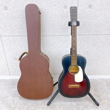 GRETSCH G9500 Chitarra acustica con custodia Gretsch