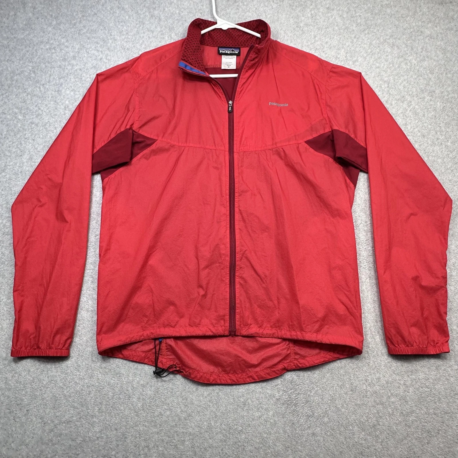 Patagonia Nine Trails Jacket Mens Medium Red Lightweight Windbreaker Zip 24952