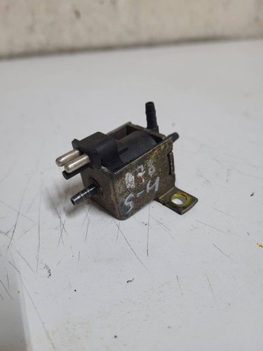 Mercedes-Benz E W124 1994 Turbolader Druckwandler Magnetventil 0015408697