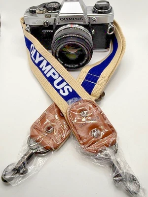 Genuine Olympus Mint Vintage Condition Hunter Strap -Shoulder Camera Strap - Image 1 of 4