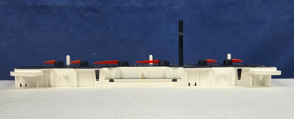 🏅 2005 Ford E150 E250 E350  Instrument Cluster Speedometer Gas - Image 3 of 4