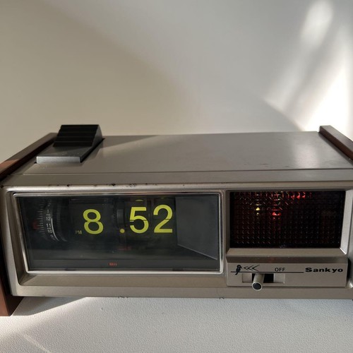 Sankyo / ZAX LT-173 Vintage Flip Clock Alarm 50 60hz Retro Rare From Japan Used - Picture 2 of 9