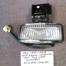 New 1997-1998 Jeep Grand Cherokee Left Driver Side Fog Lamp Light Assembly New 1997-1998 Jeep Grand Cherokee Left Driver Side Fog Lamp Light Assembly
