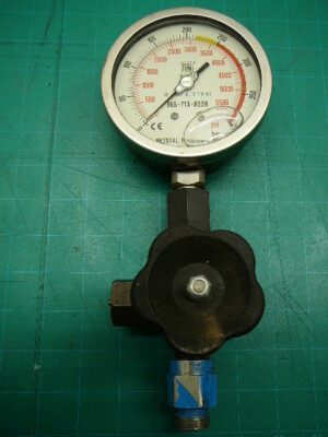 NUOVA FIMA EN837  0-400 BAR W/SHUTOFF VALVE