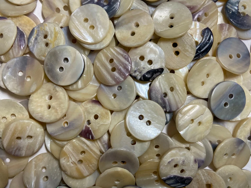 Japanese "NATURAL MUSSEL SHELL" 11mm 15mm 18mm 20mm 23mm 2hole - Image 3 of 4