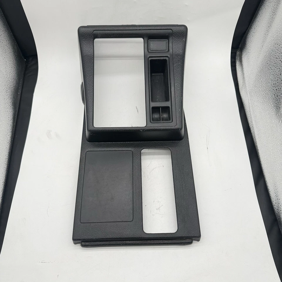 GEO TRACKER SUZUKI SIDEKICK 1989-1998 A/T consola central cambio bisel moldura Foto 2 de 4