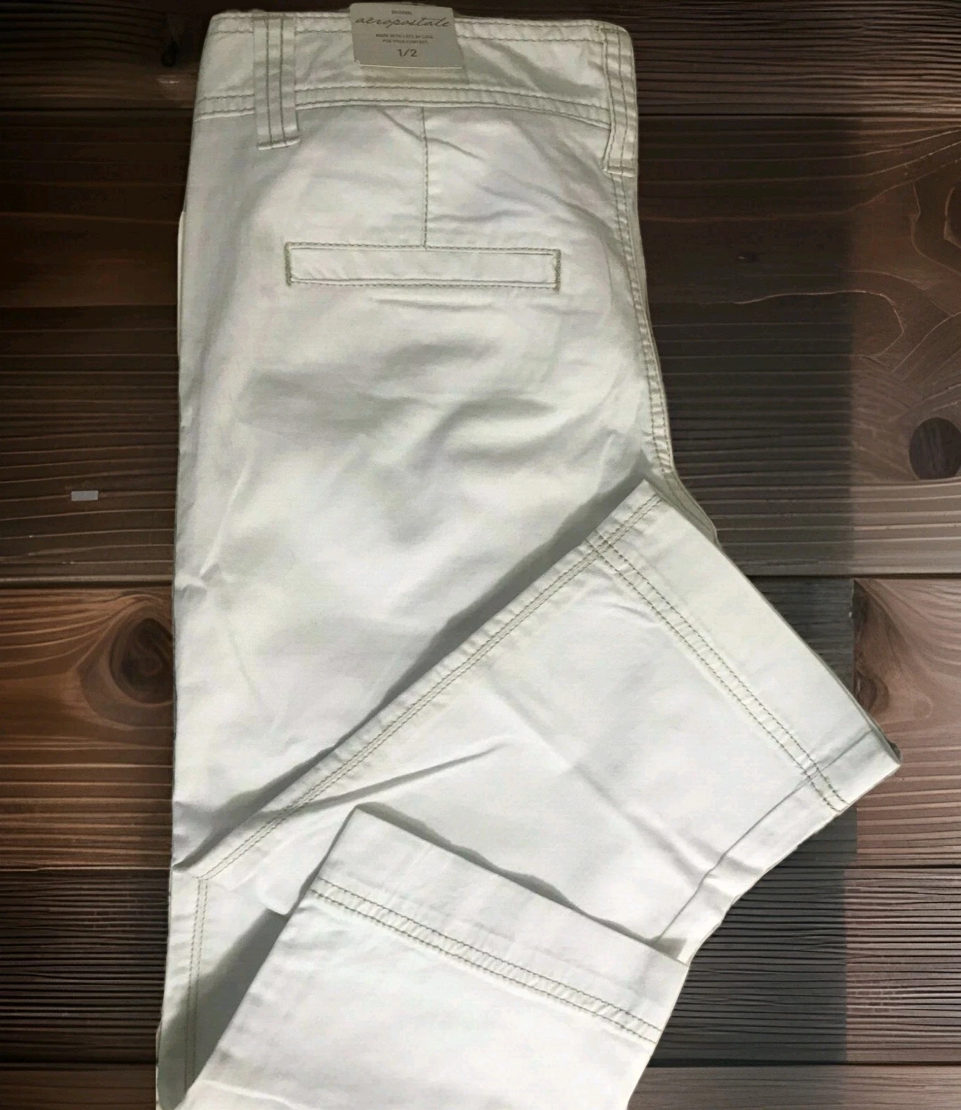 Aeropostale Low Rise Denim Capri Pants White Wash Size 1/2 (28" W)