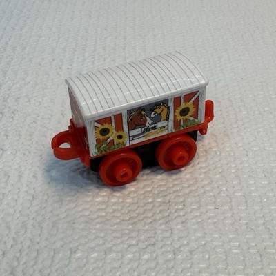 Thomas & Friends Minis On the Farm Annie Train Car Tank Engine