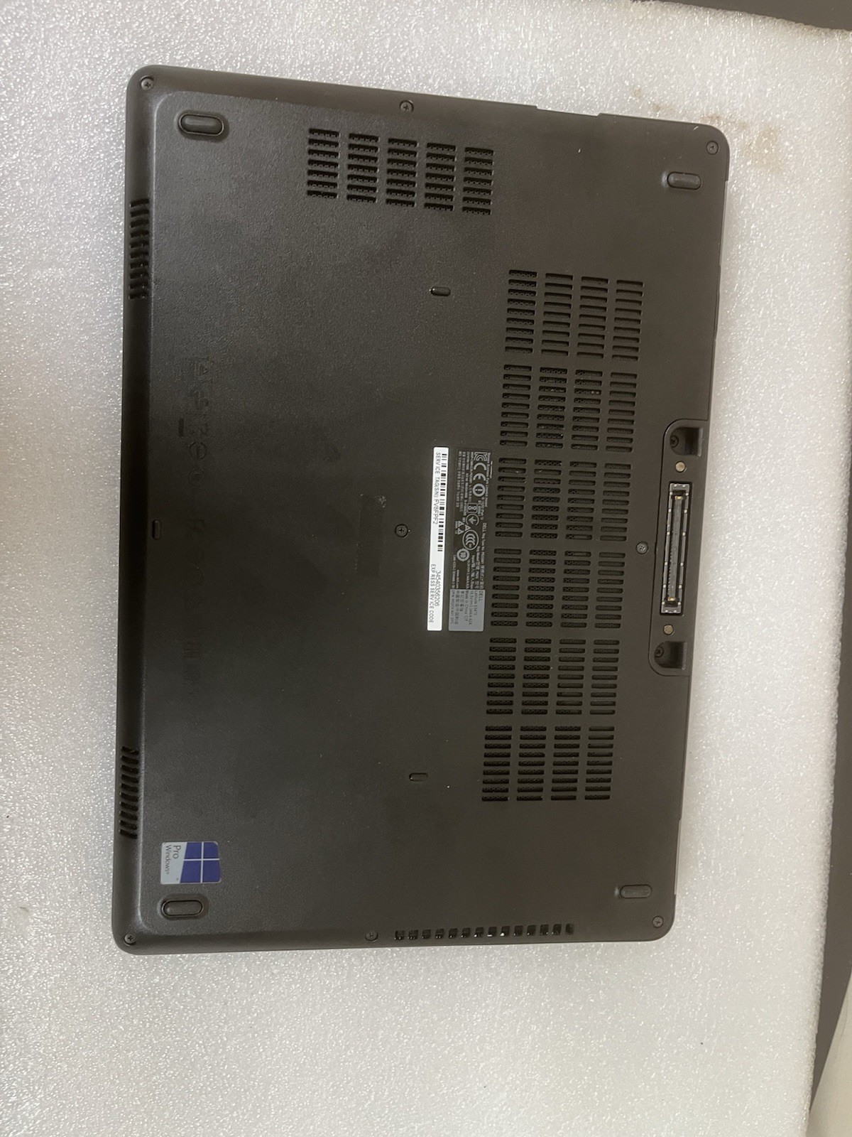 Dell Latitude E5470, 14-Inch Laptop, with Intel Core i5-6300U, Windows 11 Pro
