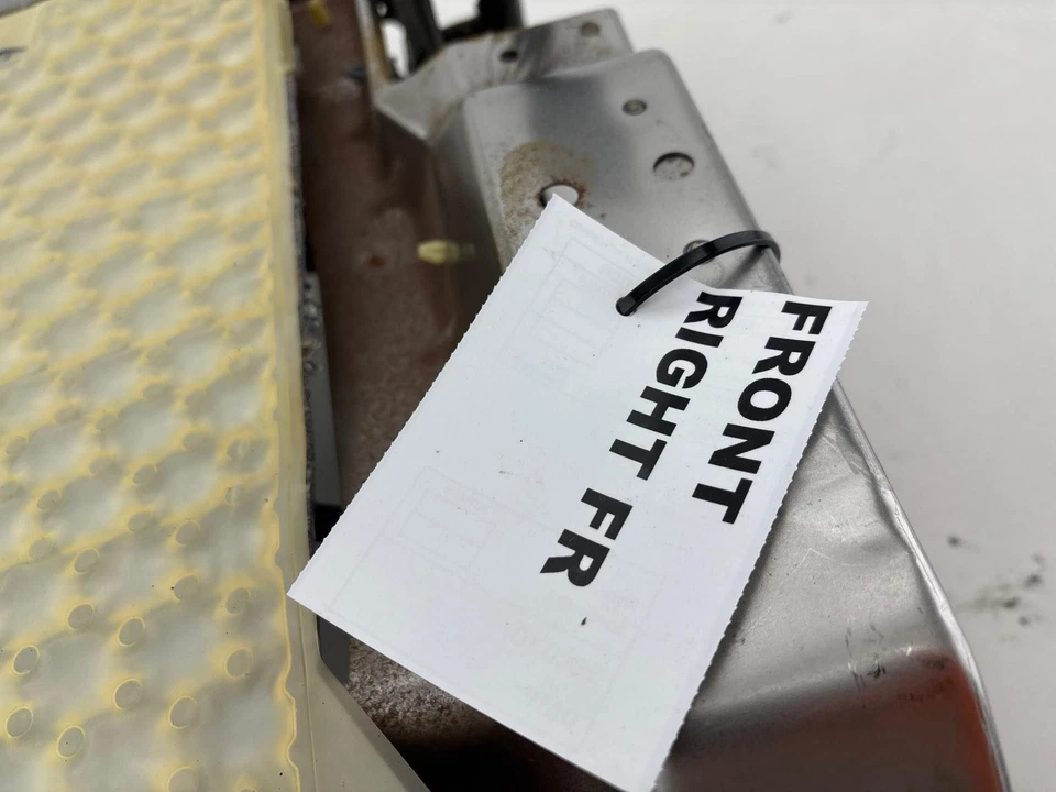 2003-2007 Chevrolet Silverado 1500 Front Right Lower Seat Track Frame OEM - Image 4 of 4