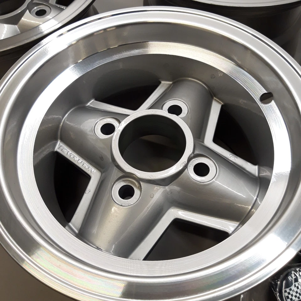 Classic Mini Revolution Alufelge 6j*10 Satz 4 Stück Silber Leyland Austin Rover - Bild 4 von 4