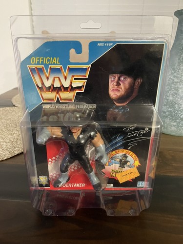 WWE WWF Hasbro Series 4 Undertaker w/Defender Exce...