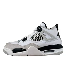 408452 111 Jordan 4 Retro Military Black (GS) - 4.5 Y (Slight paint chipping)*
